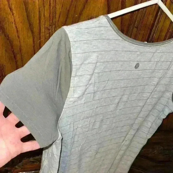 Lululemon Love Crew III 
Short Serve Stripe Heathered Core Light Grey Grey Sage - Picture 10 of 14